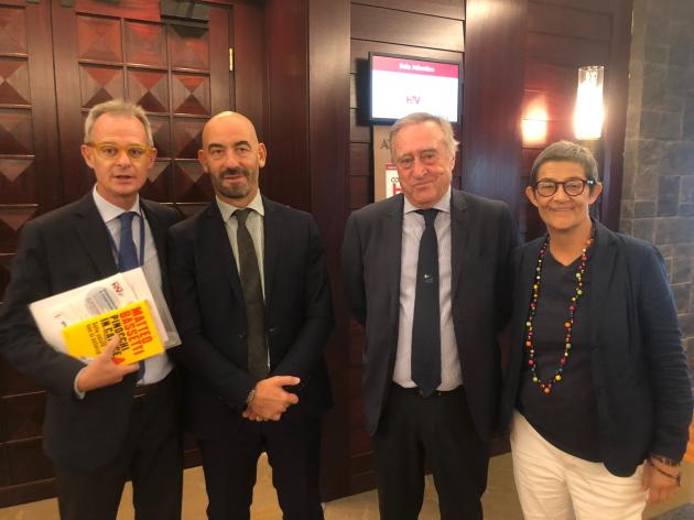 HIV. Convegno a Genova: “Adottare modello unitario Regioni su percorsi diagnostici terapeutici assistenziali e considerare le comorbidità oncologiche”