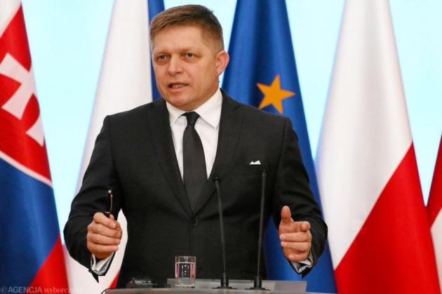 Elezioni Slovacchia, vittoria dei filorussi guidati dall’ex premier Robert Fico con il 24% dei voti: “Stop aiuti all’Ucraina” 