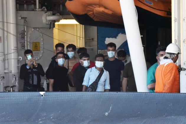 Migranti, intesa Ue sul nuovo testo, salta il riferimento sulle Ong, Meloni: "Passa la linea italiana"
