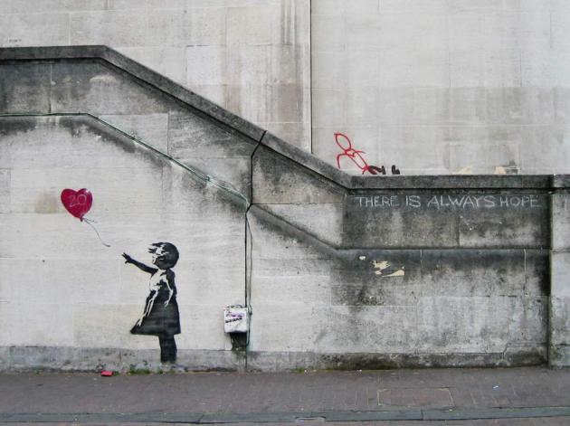 Bansky dovrà mostrare la sua identità in tribunale poiché imputato per diffamazione