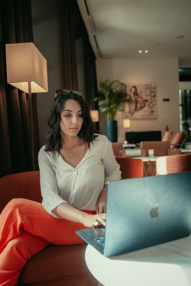 Beatrice Crippa: L'Arte di Monetizzare le Chat Online