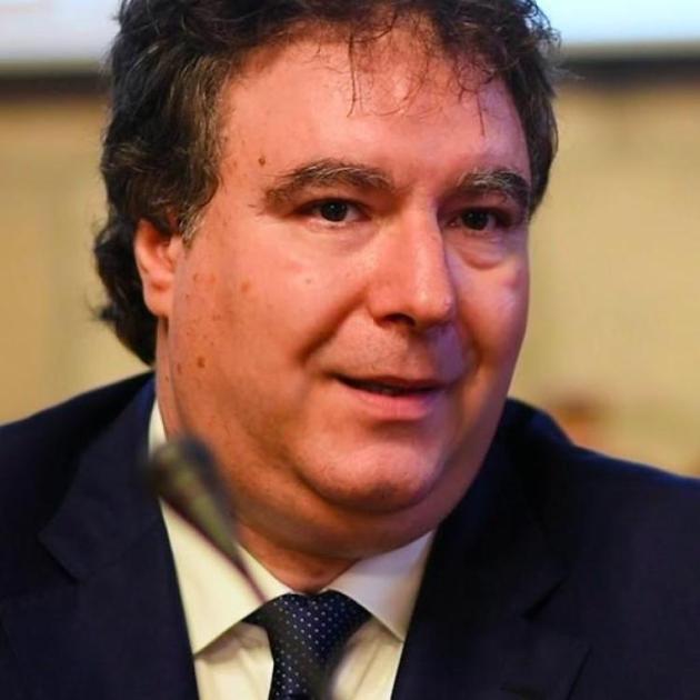 Mauro Mantovani: "Scienza non è un credo, follia vaccino Covid per bambini, mascherine per bloccare virus come fermare una zanzara con una racchetta da tennis" - ESCLUSIVA