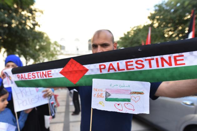 Razzismo di Stato, i profughi ucraini sì, quelli palestinesi no. Nessuno davanti al genocidio di Gaza muove un dito