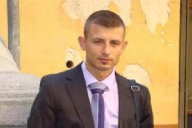 Stefano Paternò morto 12 ore dopo vaccino Covid, la sentenza: "Correlazione certa, AstraZeneca ha omesso rischio morte per Ards (blocco respiratorio), quindi consenso informato incompleto, ma nessun c