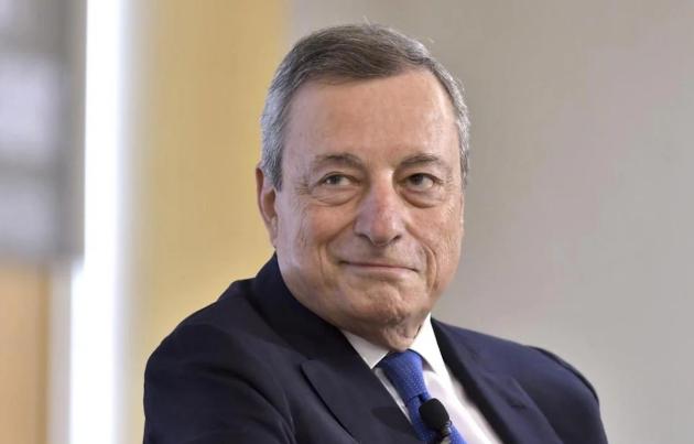 Eni, accordo per ulteriori volumi di Gnl dall’Indonesia, Italia costretta a fare arrivare il gas via nave a 11mila km di distanza a costi assai più alti per lo stop di Draghi alle forniture dalla Russ
