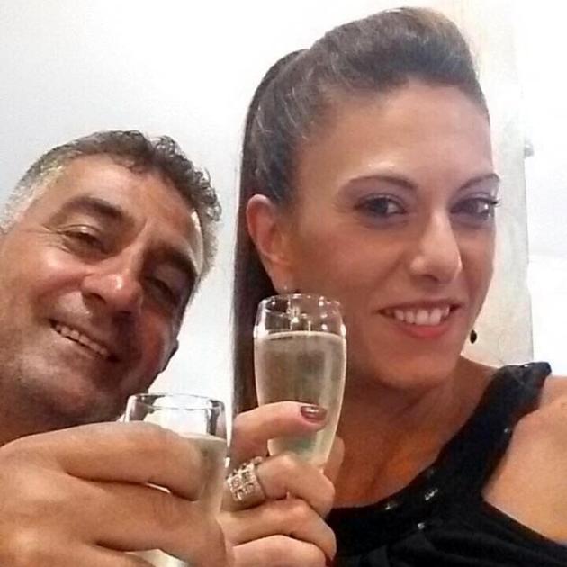 Corbetta omicidio-suicidio, Vita Di Bono ha ucciso il marito Luigi Buccino con 10 coltellate, poi si è  (come si è tolta la vita): corpi trovati in casa dal figlio