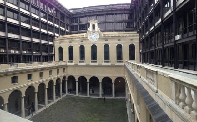 Genova, falsifica la sentenza per farsi pagare dal cliente, avvocato condannato a 5 anni per truffa