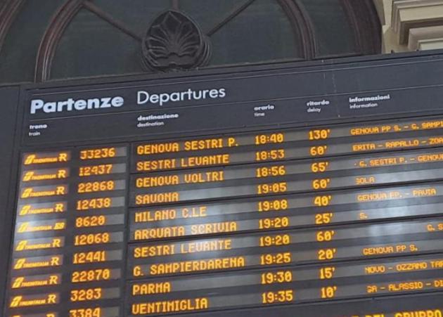 Genova, ferrovie  nel caos tra guasti e furti di rame, i treni viaggiano con ritardi fino a 80 minuti 