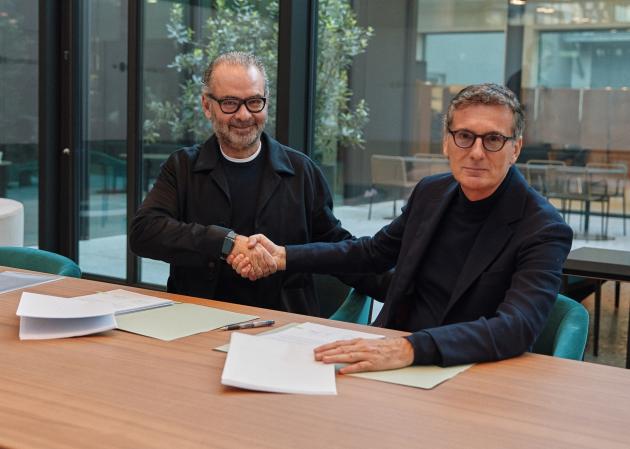 EssilorLuxottica e Moncler, al via dal 2024 la partnership per la produzione occhiali da sole e da vista dell'azienda francese