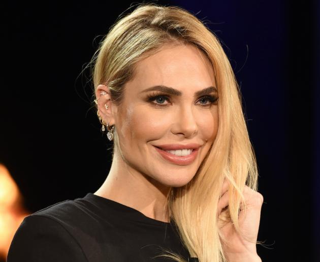 La verit&aacute; di Ilary Blasi nella intervista su Netflix: amore e tradimenti. Ora aspettiamo la replica di Francesco Totti