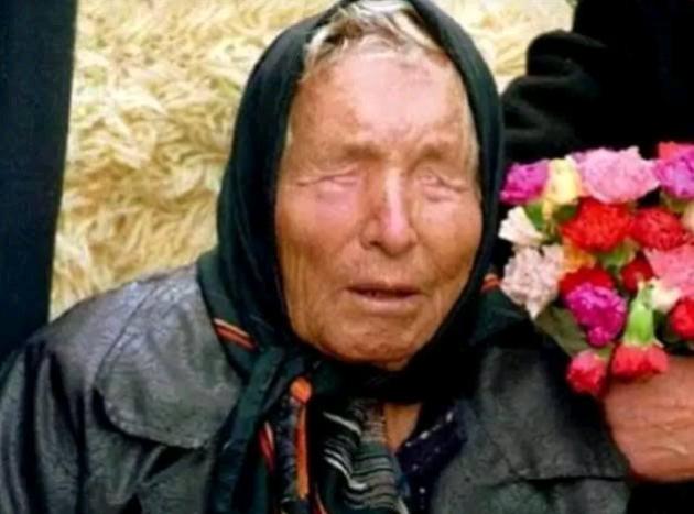 Tempesta solare cannibale, la previsione di Baba Vanga prima di morire nel 1996: "Nel 2023 eruzioni solari catastrofiche"