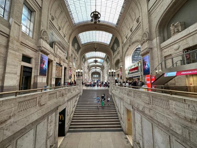 Milano Centrale e Roma Termini in vendita: 'Grandi Stazioni' sul mercato, Antin chiede 1,5 miliardi di euro
