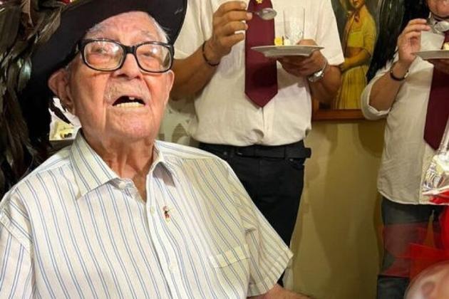 Cecina, morto Tripolino Giannini, l’uomo più vecchio d’Europa con 111 anni. Il figlio: “Credevo fosse immortale”