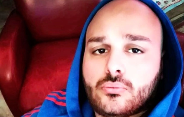 “Caro anno, non mi togliere nessuno” su Facebook e poche ore dopo perde il fidanzato, morto per malore improvviso