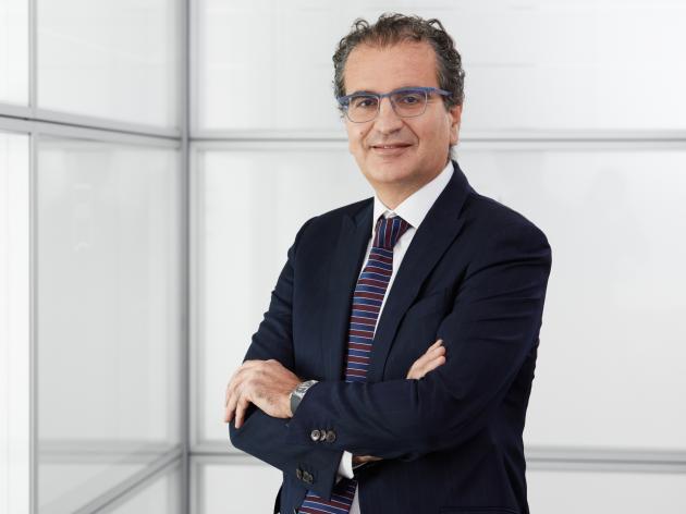 ZEISS, concluso con un fatturato superiore ai €10 mld (+15%) il 2023; previsti €3,5 mld di investimenti nei prossimi 5 anni