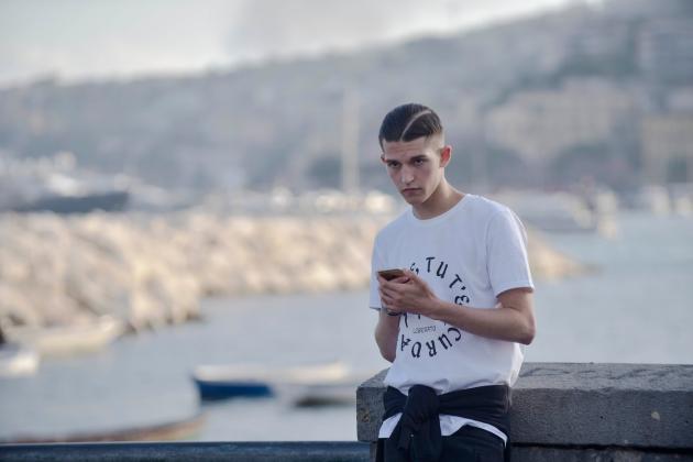 Adam Jendoubi, chi è l'attore di Mare Fuori e La paranza dei bambini, morto a 23 anni: età, fidanzata, film