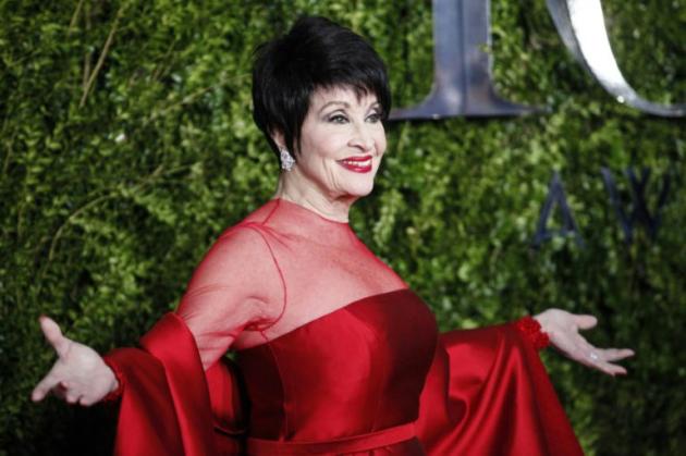 Addio a Chita Rivera, morta a 91 anni una delle stelle più illustri di Broadway, l'indimenticabile Anita di West Side Story