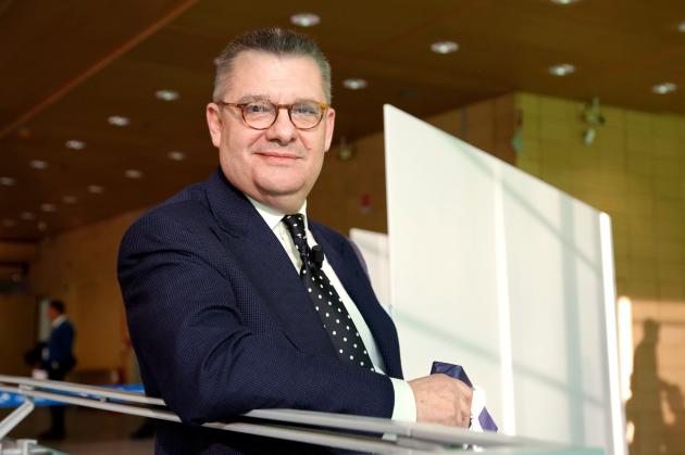 Addio a Federico Imbert, morto a 72 anni per "turbo cancro" il banchiere della scalata Telecom, guidò Credit Suisse in Italia