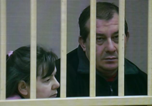 Strage di Erba, rinviata al 16 aprile udienza su richiesta di revisione del processo. Il legale di Olindo e Rosa al GdI: "Tempi normali, pista della criminalità veritiera"