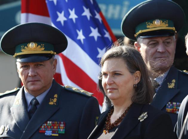 Victoria Nuland, chi è l'ex sottosegretario di Stato Usa, dal ruolo principale nel colpo di Stato a Maidan nel 2014 alle gaffe ("L'Ue si fo*ta")