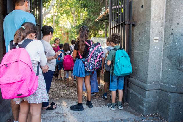 Ladispoli, bambino iperattivo di 6 anni sospeso da scuola, il Tar lo reintegra ma il preside rifiuta: "Impari il rispetto"