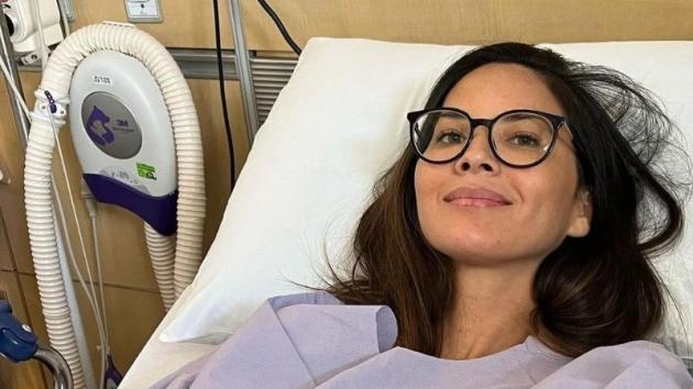 Olivia Munn sulla malattia: "Ho un cancro al seno diagnosticato ad aprile 2023, operata 4 volte in 10 mesi"