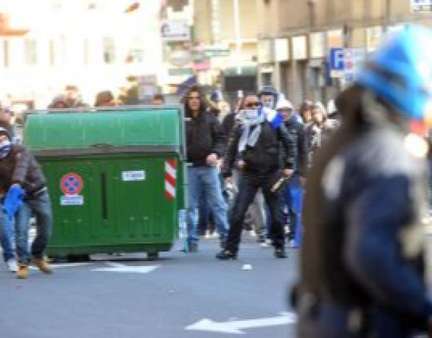 Genova, aveva ferito un bimbo di 8 anni con un petardo a Bari, denunciato ultras della Sampdoria 