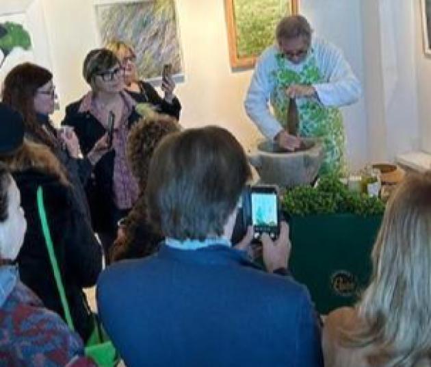 Santa Margherita Ligure, un successo l'inaugurazione della mostra "L'arte ritrovata nell'erba persa"