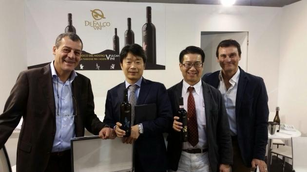 Nasce Vesuvio DOC, la nuova collezione di vini di eccellenza di De Falco