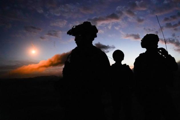 Usa: "Iran attaccherà all'interno di Israele, armati 100 missili", Washington sposta portaerei Eisenhower verso Tel Aviv