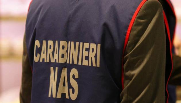Genova, scarsa igiene e scarafaggi, polizia e Nas chiudono  bar, pizzerie e ristoranti pericolosi