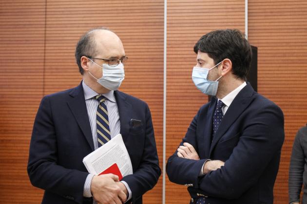 Vaccino Covid AstraZeneca, Speranza e Magrini fecero pressioni sui pm dopo morte di Stefano Paternò: "Non intralciate campagna vaccinale sequestrando lotto"