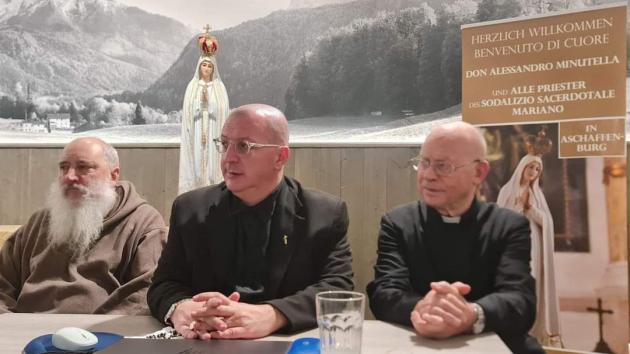 Esclusiva: il più volte scomunicato Don Alessandro Minutella a ruota libera contro Bergoglio e la falsa Chiesa, un fiume in piena che fa tremare le fondamenta del Vaticano