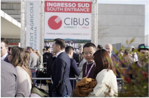 Cibus 2024, al taglio del nastro presenti i Ministri  Adolfo Urso e  Francesco Lollobrigida