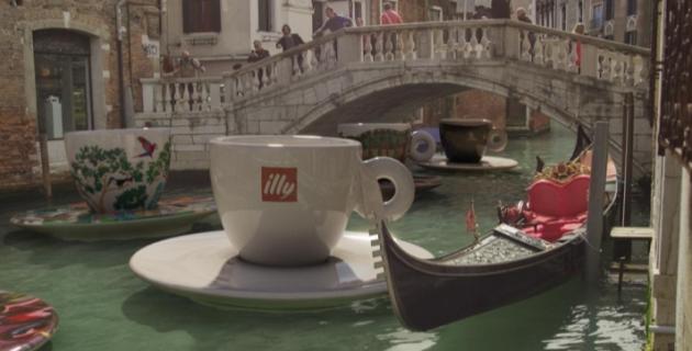 illy Italia, al via la campagna "illy Beyond Venice" con EssenceMediacom; l'Art Collection oltre i confini della Laguna