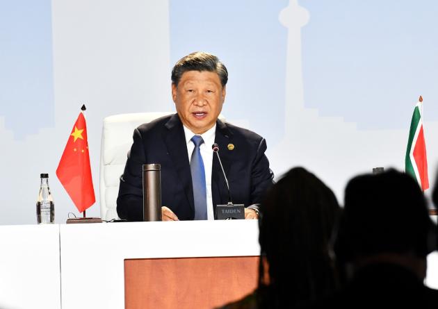 L'arrivo di Xi Jinping in Europa fa infuriare i global-atlantisti perché dialoga con le realtà più vicine alla Russia