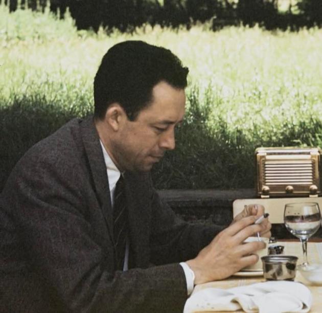 Albert Camus, o dell’assurdità della vita, del suicidio e della felicità