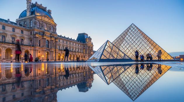 Estate 2024, ecco le mete più ricercate secondo Airbnb con Parigi in testa e la Sardegna top in Italia