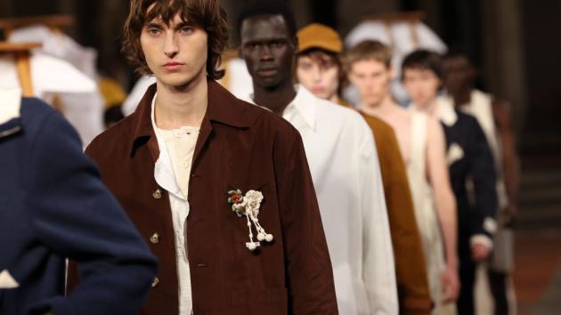 Pitti giugno 2024, il tema è Lemon ma l'ospite d'onore sarà lo stilista britannico Paul Smith