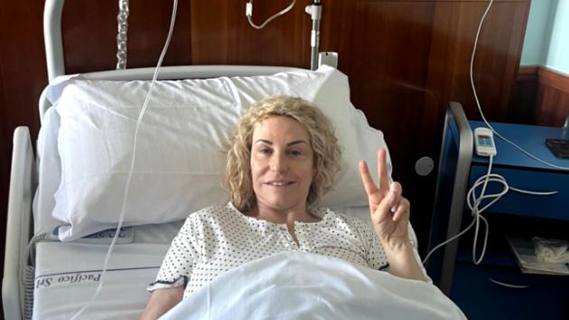 Antonella Clerici ricoverata d'urgenza in ospedale per un 'turbo cancro': "La malattia come uno tsunami, mi hanno tolto le ovaie"