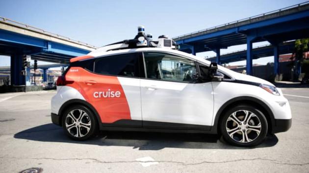 I robotaxi provano a mettersi in strada, prima negli Stati uniti e poi in Giappone