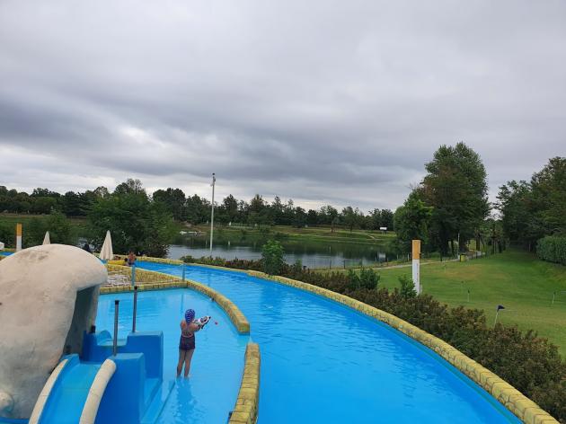 Parco Aquaneva di Inzago, malore improvviso per una bambina di 11 anni in piscina, trasportata d'urgenza in arresto cardiaco in ospedale