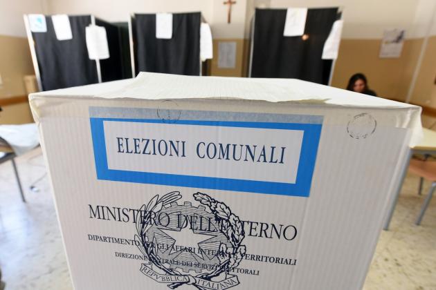 Elezioni comunali Zerba (Piacenza), secondo pareggio al ballottaggio tra i 2 candidati sindaci, Giovanni Razzari eletto per anzianità, 73 anni vs 52 della sfidante Claudia Borrè