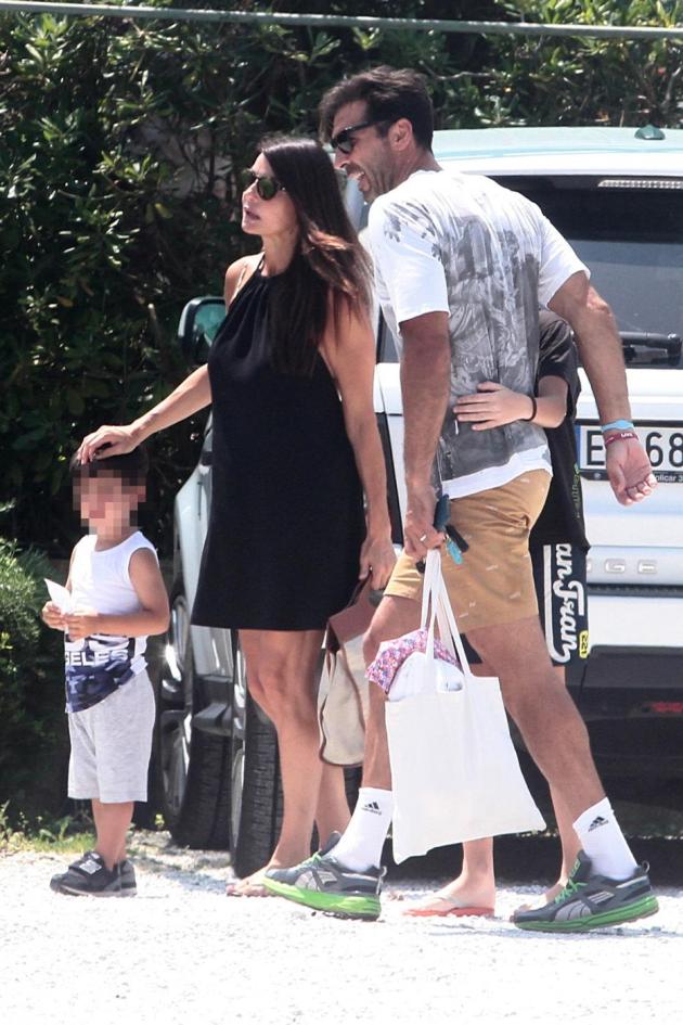 "Ilaria D'Amico incinta, Gigi Buffon di nuovo papà", gli amici della coppia confermano i rumors