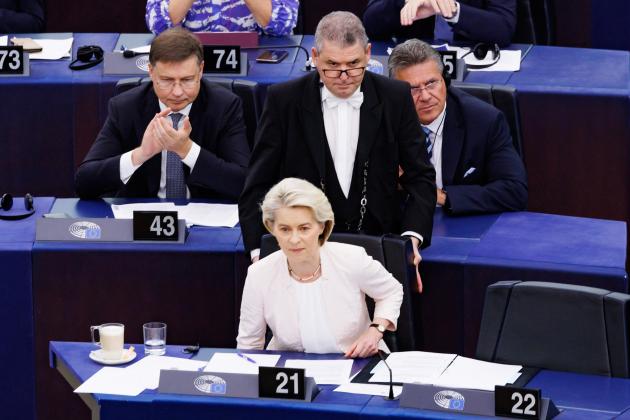 Voto von der Leyen, Meloni incerta: "Non aprire a socialisti e Verdi", rischio franchi tiratori, alle 13 la votazione - DIRETTA