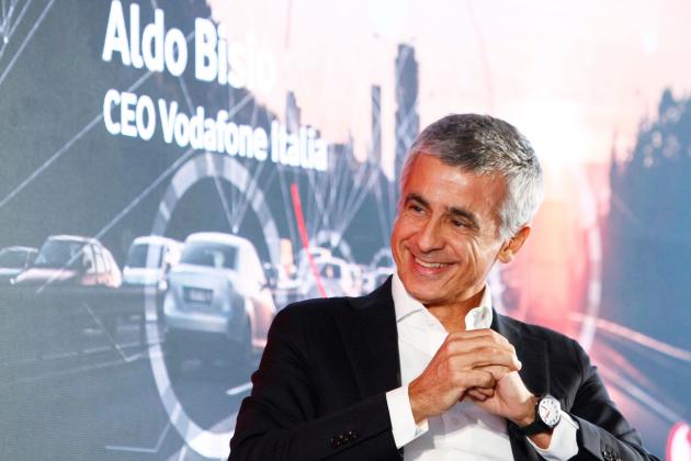 Vodafone Italia, l’Ad Aldo Bisio lascia dopo 10 anni; al suo posto Sabrina Casalta, già CFO