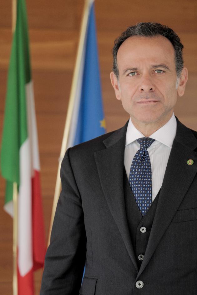 Minenna, pubblicato nuovo manuale di economia politica "G20. Le politiche economiche"  edito da Giappichelli