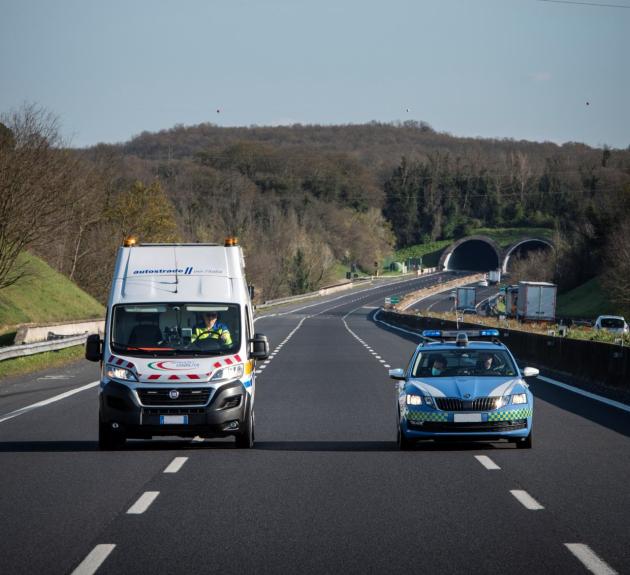 Autostrade e Polizia di Stato, al via il tour per la sicurezza stradale in Emilia-Romagna; 1° tappa A14 versante bolognese