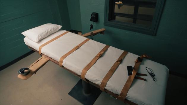 Utah, Taberon Honie condannato alla pena di morte per aver violentato e ucciso la madre della ex nel 1998, sarà la prima esecuzione dopo 14 anni