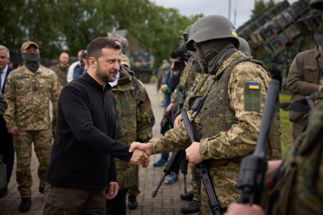 guerra ucraina russia invasione mosca kiev putin zelesnky volodymyr kursk oblast attacco offensiva incursione truppe soldati uomini consensi